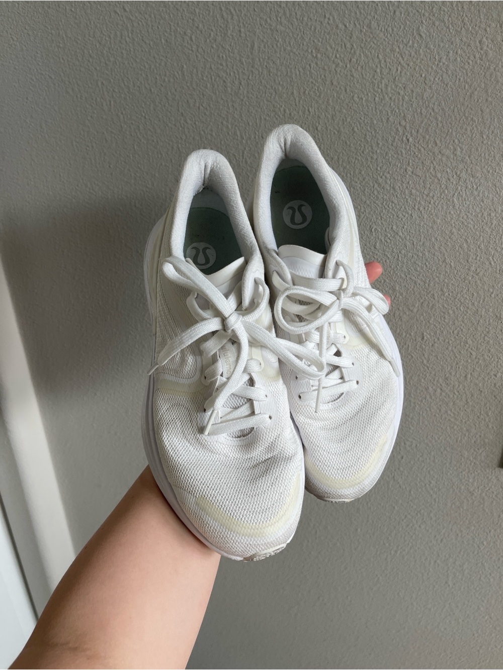 Lululemon white tennis shoes